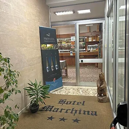 Otel Marchina 3*